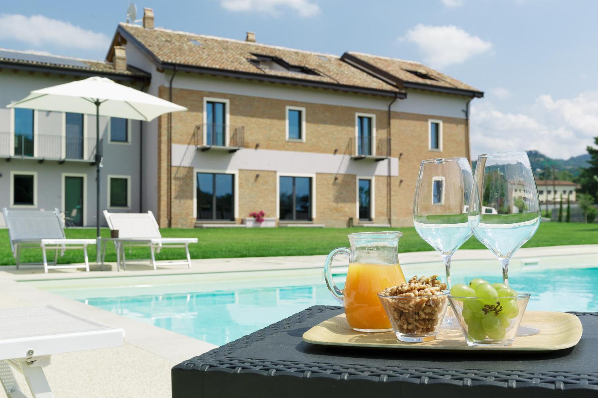 Casale Auriga - Oltrepo' Pavese Bed & Breakfast Codevilla Bagian luar foto