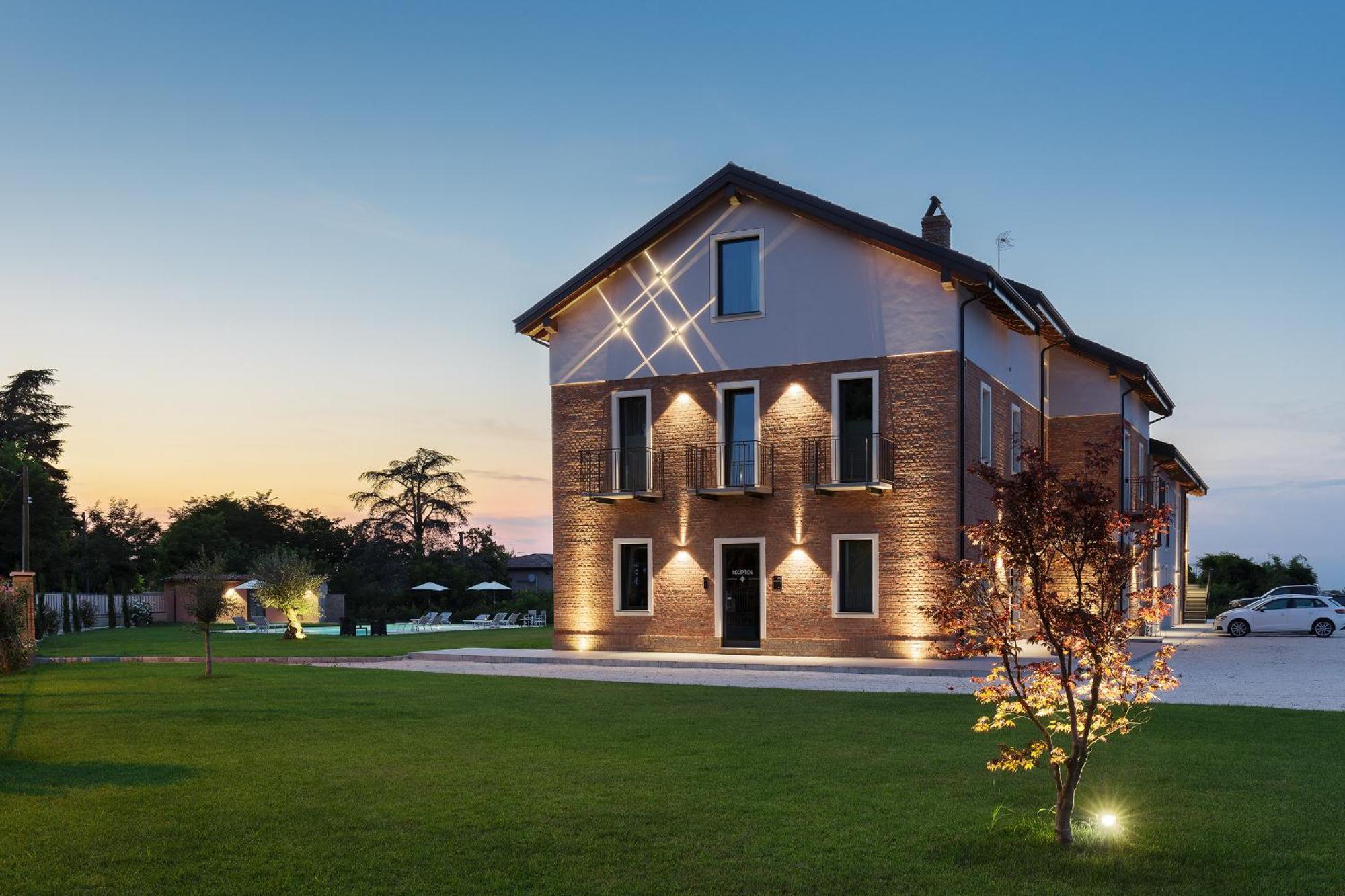 Casale Auriga - Oltrepo' Pavese Bed & Breakfast Codevilla Bagian luar foto