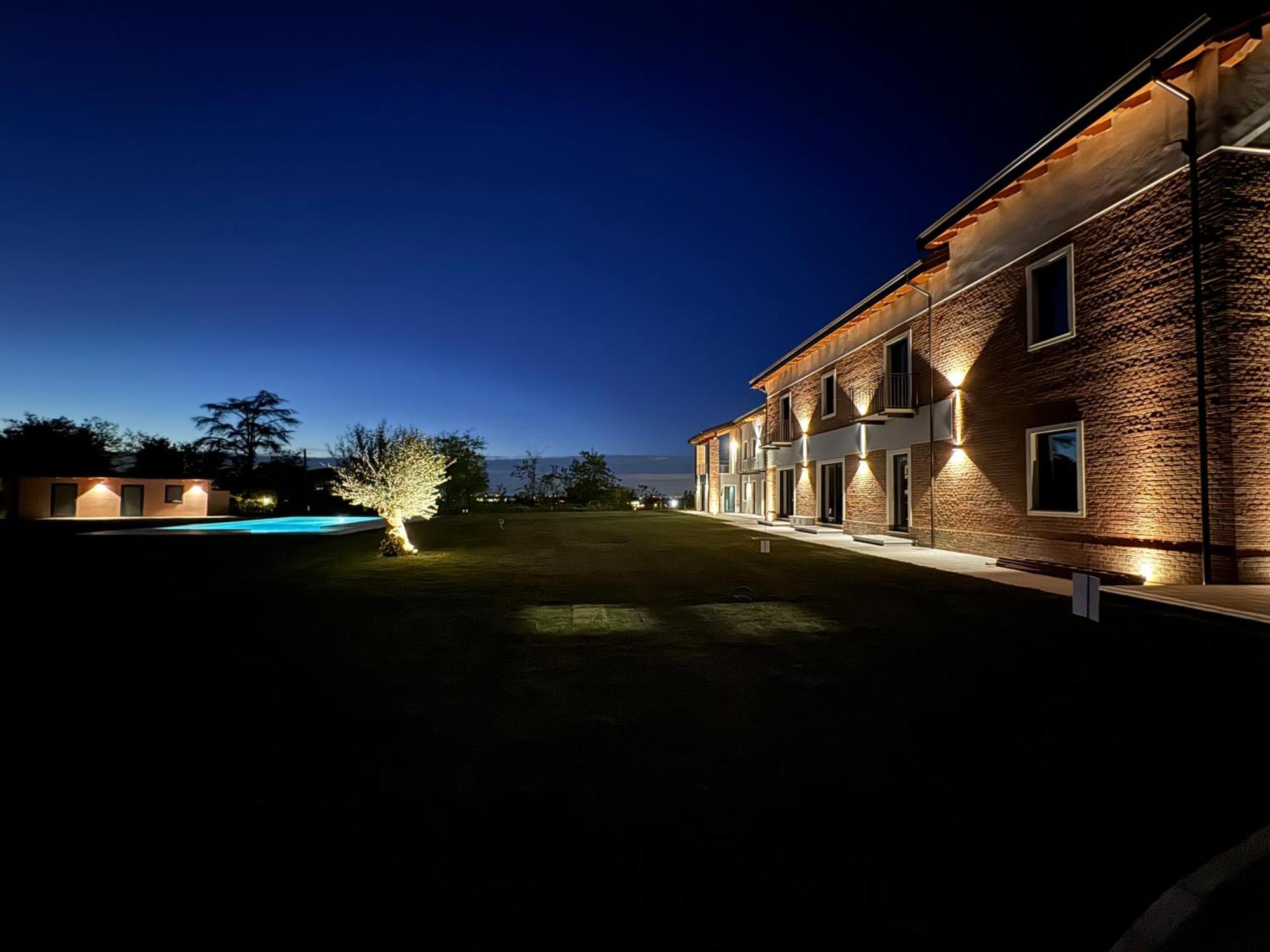 Casale Auriga - Oltrepo' Pavese Bed & Breakfast Codevilla Bagian luar foto